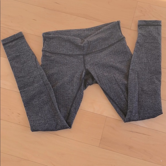 Lululemon wunder under